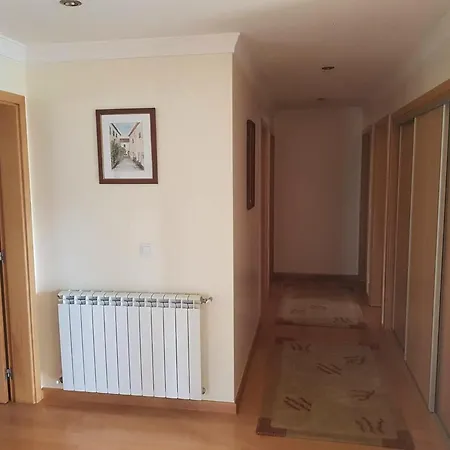 Charming House Near Santiago Da Guarda With Private Pool. Holiday home Leiria